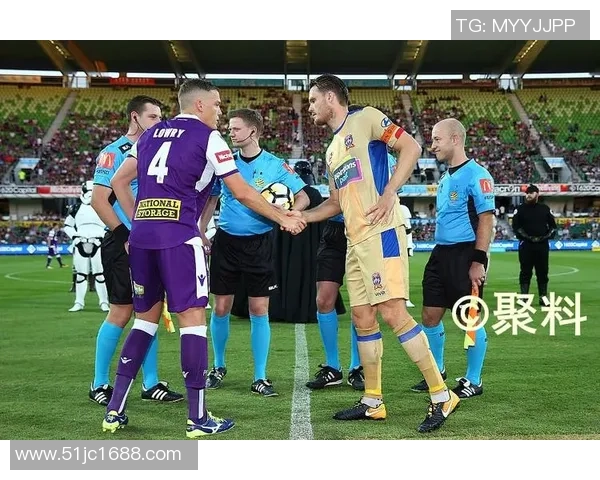 新城堡脸与墨尔本城的精彩对决揭示足球魅力与战术较量